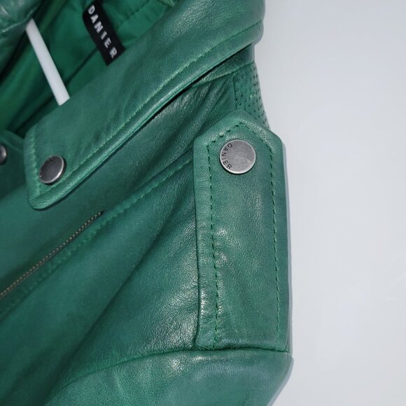 Danier Daria Emerald Green Leather Moto Jacket Size XS - Picture 5 of 13